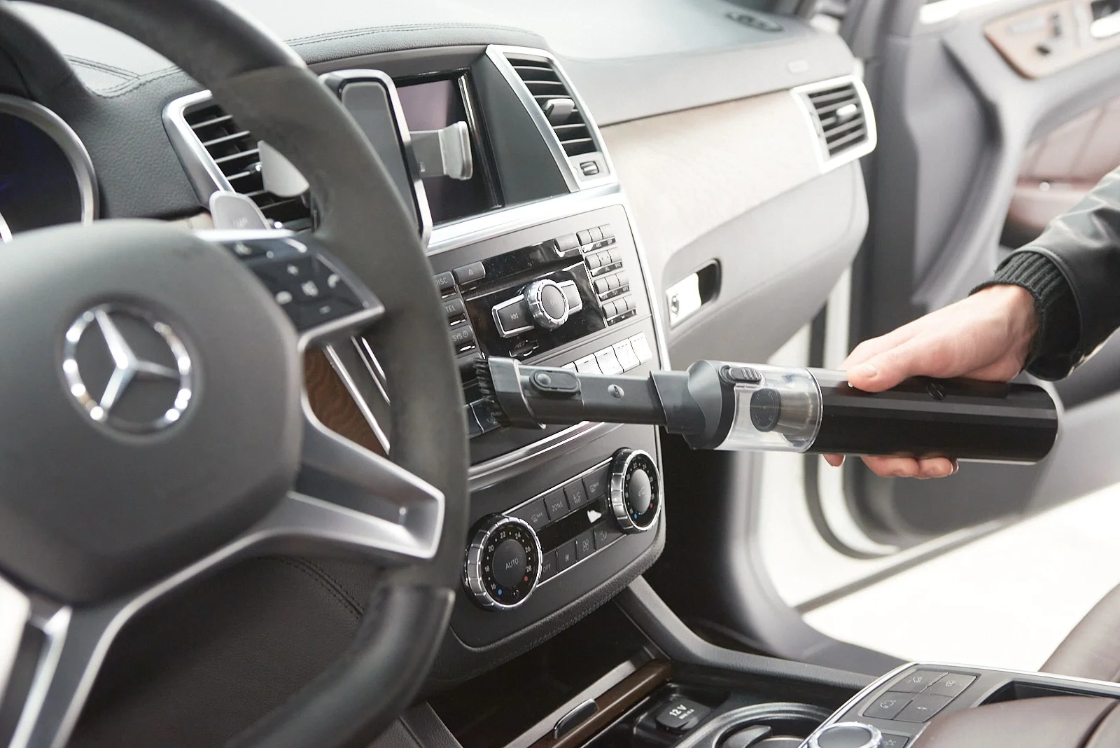 cordless handheld vacuum for Hyundai Sonata
